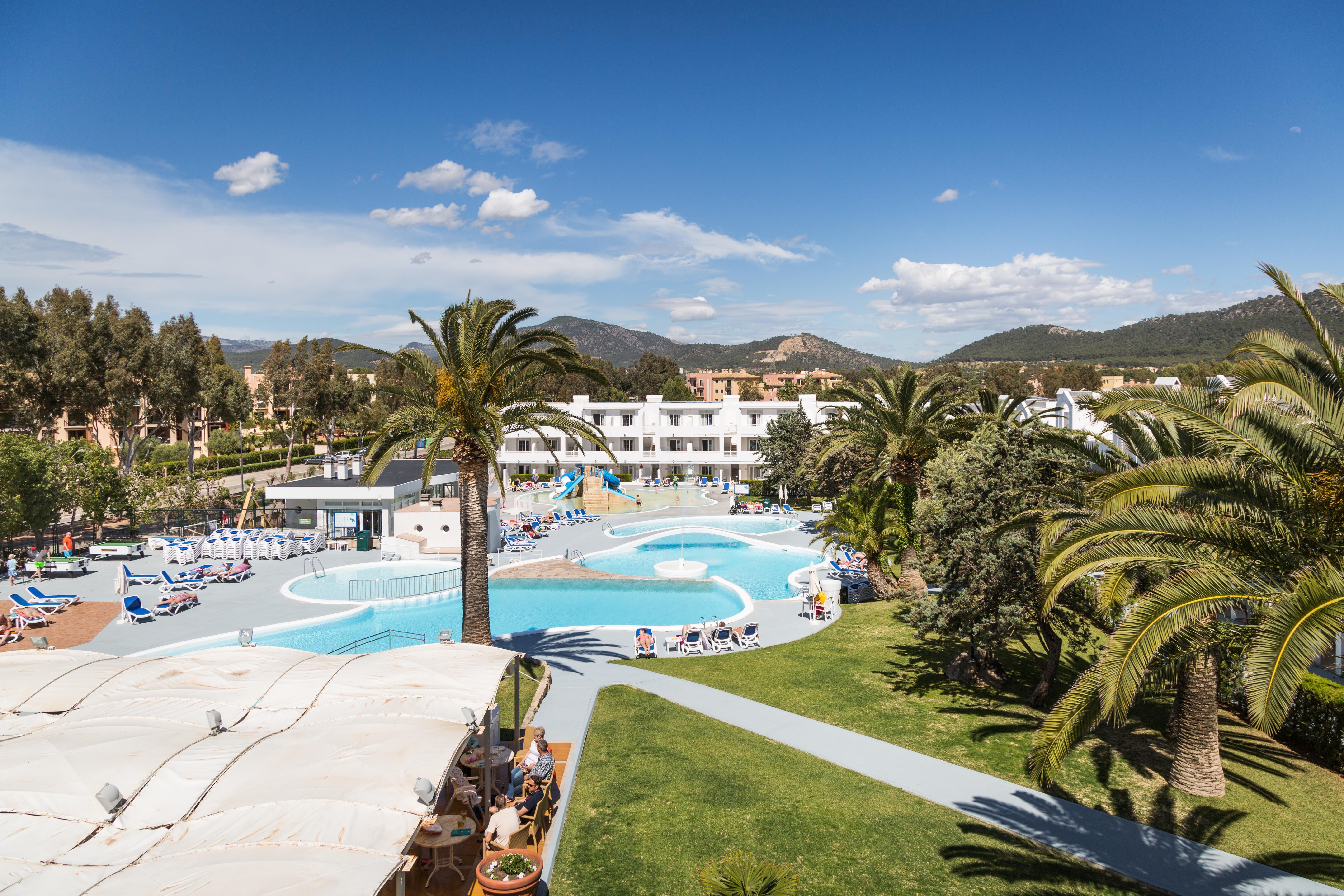 Jutlandia Family Resort Santa Ponsa Exterior photo