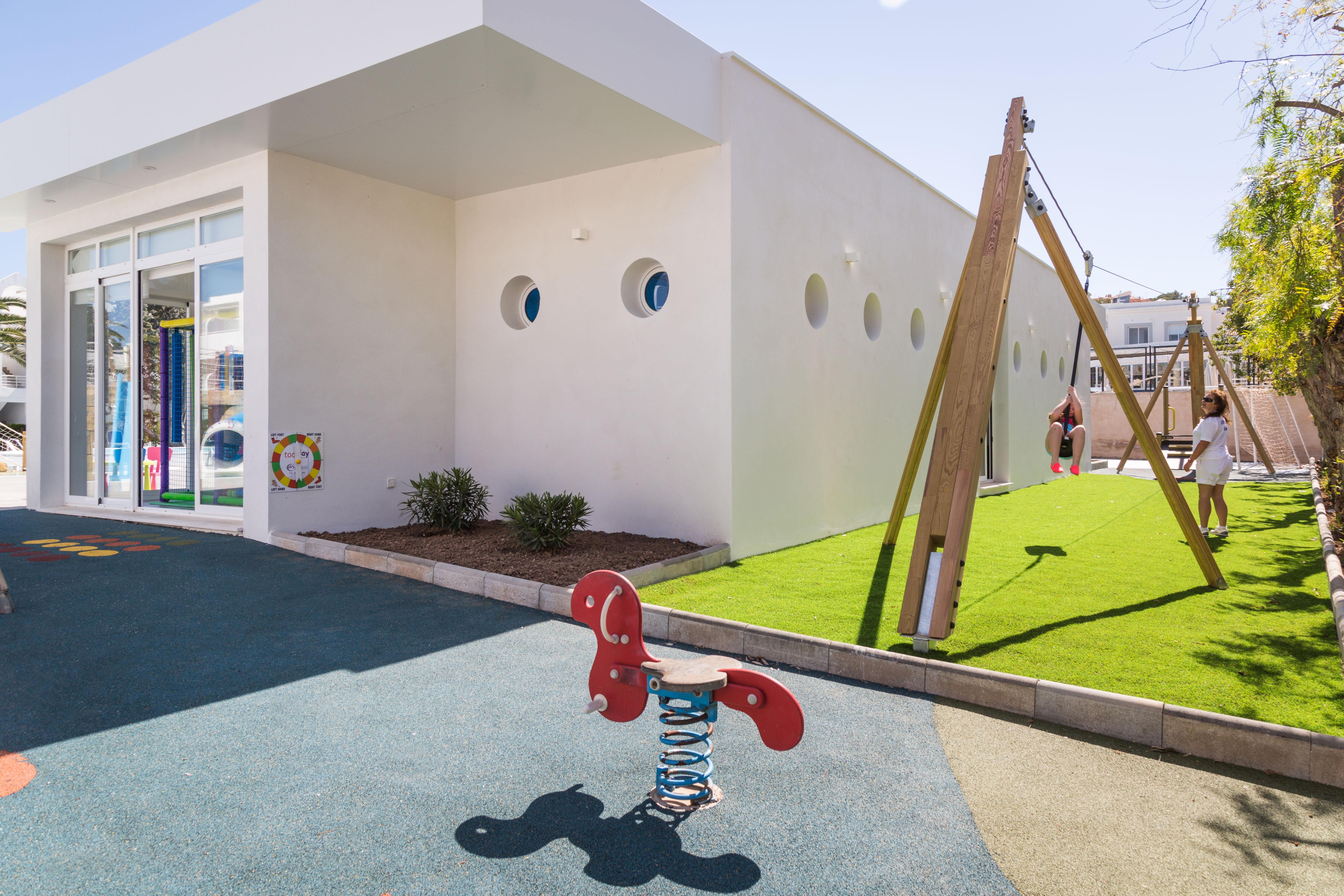 Jutlandia Family Resort Santa Ponsa Exterior photo